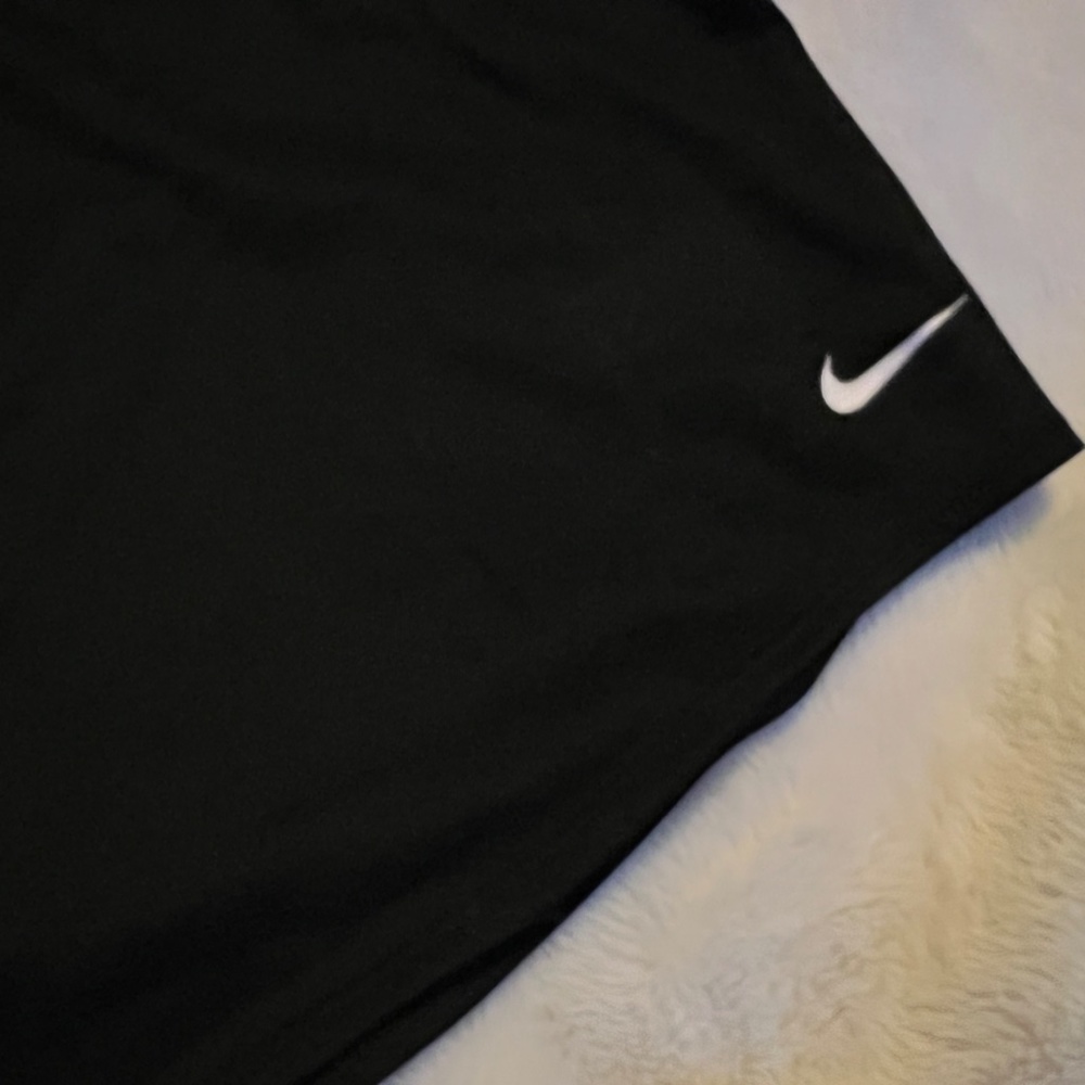 Nike Dri-Fit Tank - Picture 2 of 6